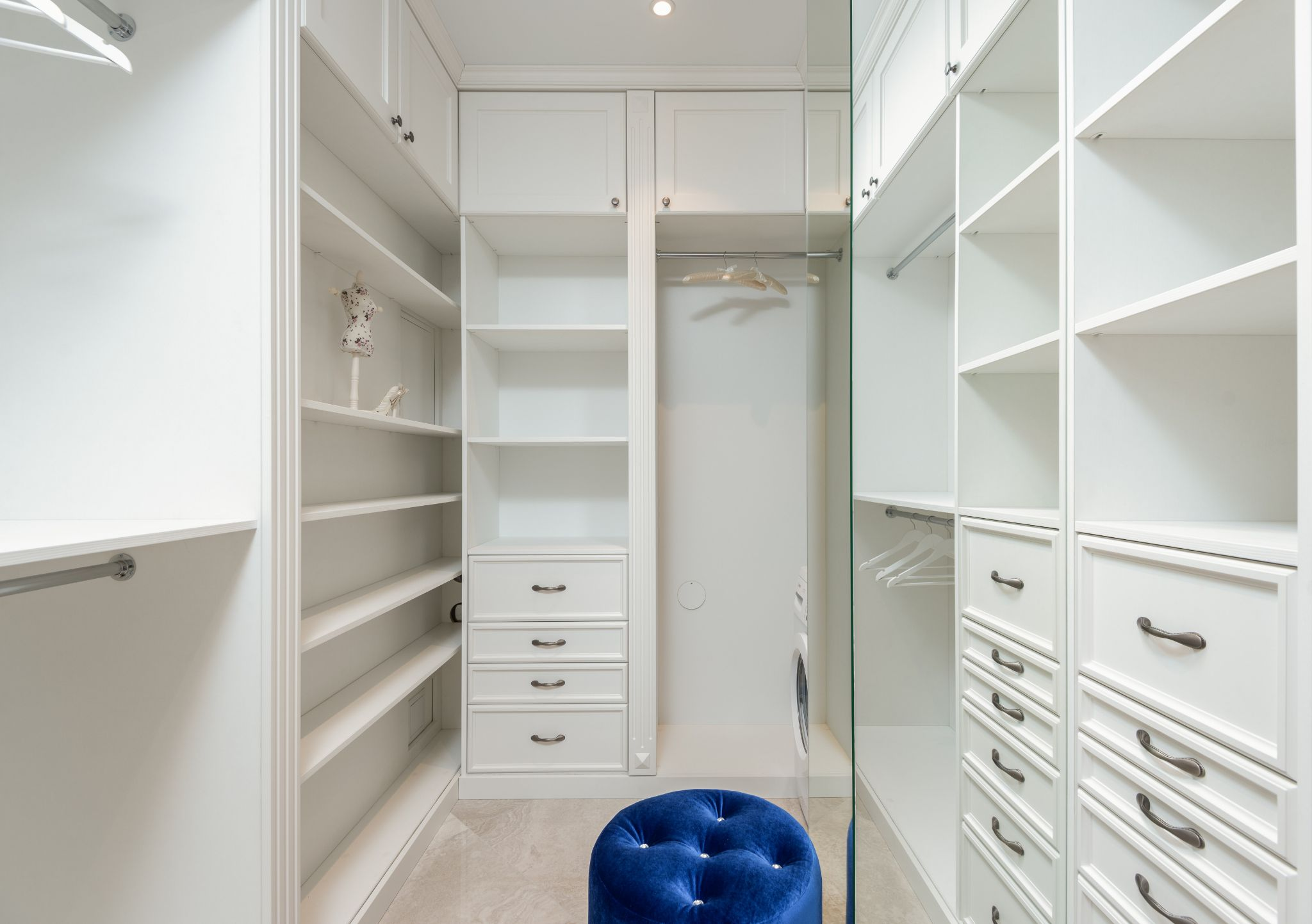 Closet designed by a Custom Closet Designer in Malibu